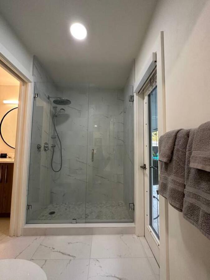 فيلا The Sun House - 3 Bed, 2 Bath, Private Pool, Fire Pit, Huge Backyard فورت لودرديل المظهر الخارجي الصورة